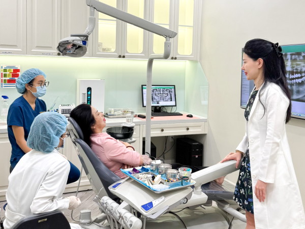 Bọc Răng Sứ Có Cần Lấy Tủy Không? Lấy Tủy Răng Có Bị Đau Không? 8 Tại Platinum Dental Group, các bác sĩ luôn ưu tiên giữ lại tủy và mô răng khỏe nhất có thể