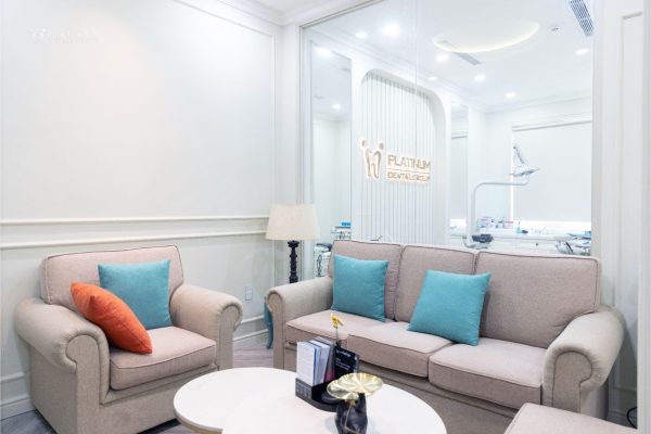 Khu vực chờ thoáng mát cho người cao tuổi