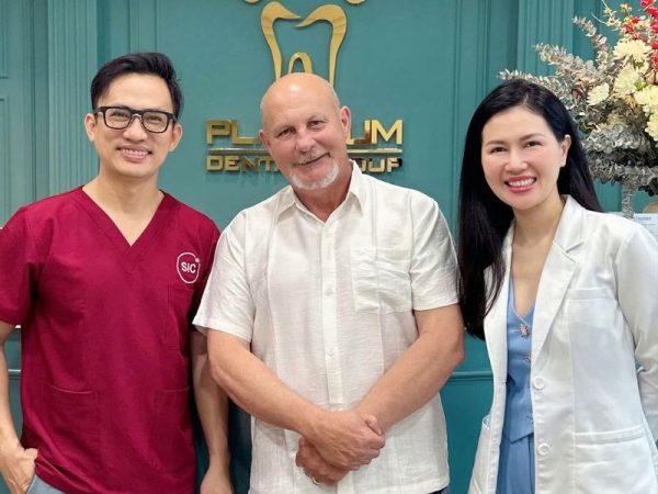 Trụ Implant ETK có tốt không? Đánh giá mức độ an toàn và hiệu quả 7 Phòng khám Platinum Dental Group - nơi hội tụ bác sĩ giỏi và công nghệ hiện đại, chuyên sâu về cấy ghép Implant ETK tại TP.HCM