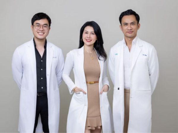 Platinum Dental Group has a team of highly skilled and experienced dentists