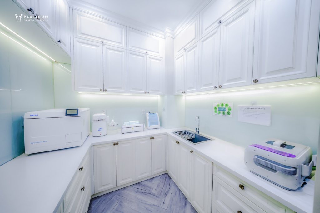 3 Phong vo trung platinum dental central Large