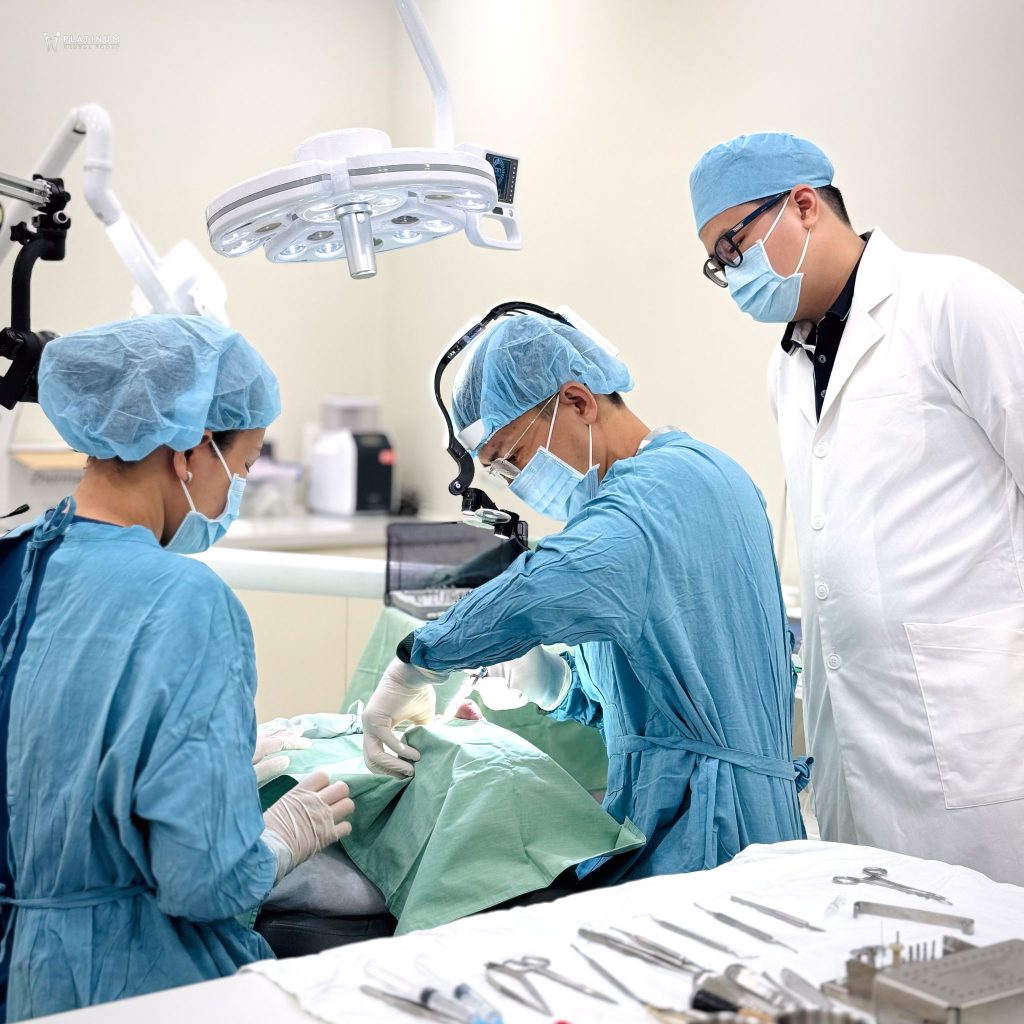 Bác sĩ Platinum Dental có chuyên môn vững vàng