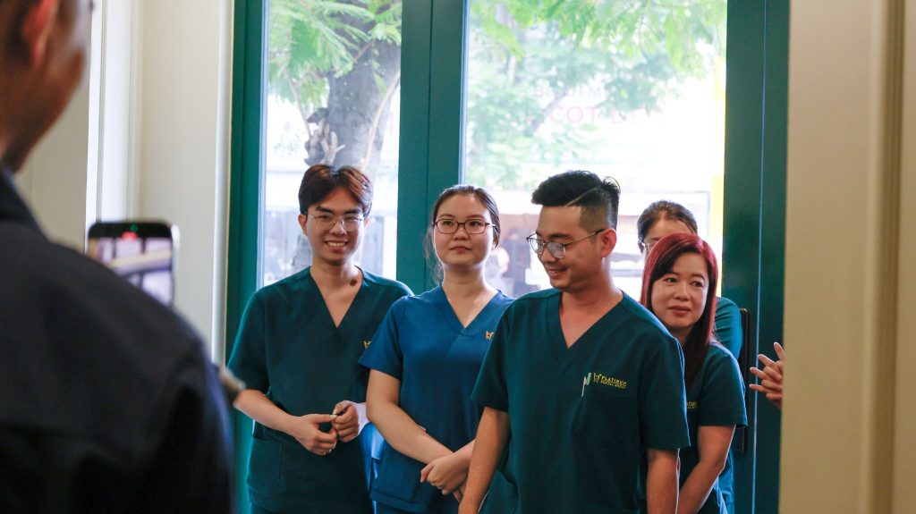 Platinum tặng quà Trung Thu cho nhân viên